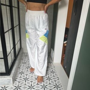 Champion y2k medium pants. Great for festival summer concerts. Flattering